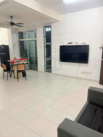 hot area TMN SCIENTEX UTAMA near highway terrace endlot with 11ft land 1