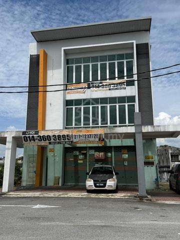 Sungai Bakap 3 Storey Bungalow Shop l Face Mainroad l 3500 sqft 1
