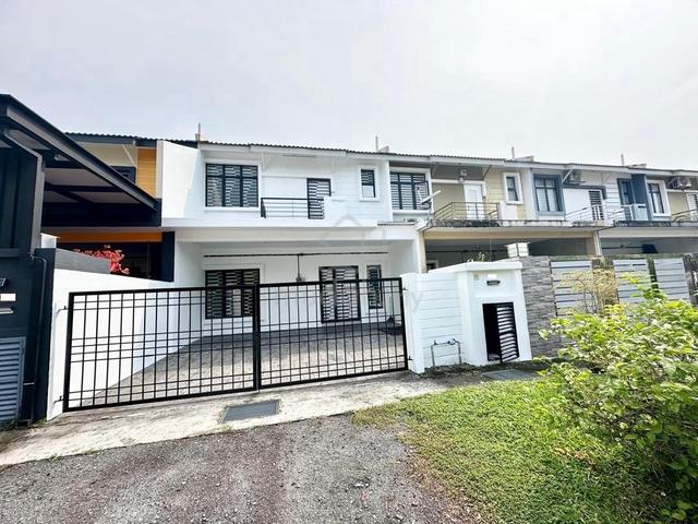 TERMURAH🔥 CAMELIA SAUJANA RAWANG Double Storey Terrace 1