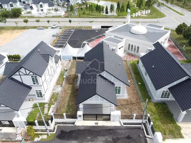 Rumah Banglo Berhampiran Ayer Keroh Untuk Disewa. Kemasukan Segera 1