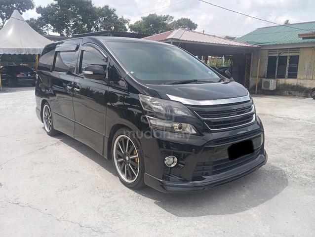 2013 Toyota VELLFIRE 2.4 GOLDEN EYES (LOAN KEDAI) - 2