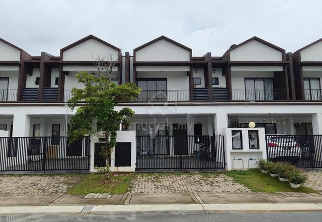 Double Storey Taman Myra Alam, Bandar Puncak Alam, Selangor *Mira Alam 1