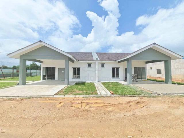 Tebing Tembah Paka Rumah Baru Semi D 1 Tingkat Booking RM 100 1