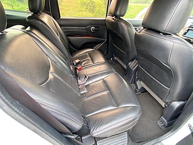 2012 Nissan GRAND LIVINA 1.8 PREMIUM/AUTECH MC - 5
