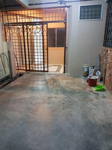 House in Seremban2 berhadapan Aeon 1
