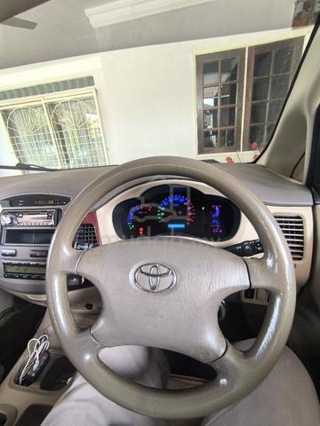 2005 Toyota INNOVA 2.0 G MY05 AN40 (A) - 4