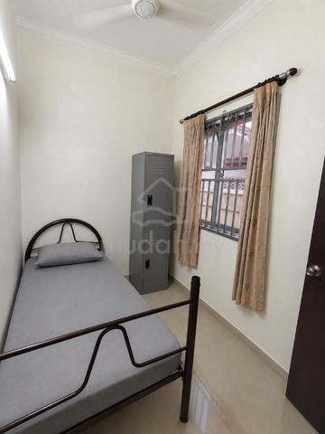 Single Room (Male) + WIFI @ Bukit Chedang, S2, Oakland, Sendayan 1