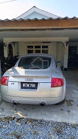 2010 Audi TT 2.0 TFSI (A) - 4