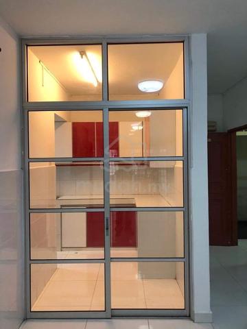 Sri Gotong Apartment 4
