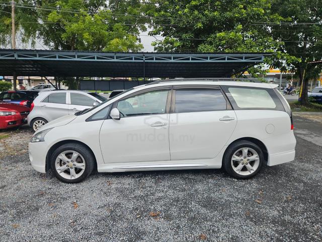 2011 Mitsubishi GRANDIS 2.4 MIVEC ENHANCED (A) - 4