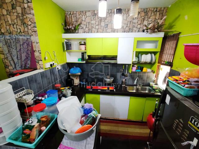 Hajah Fatimah Flat 5