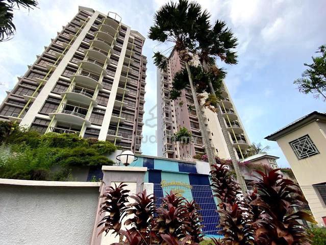 Golden Coast Condominium 1
