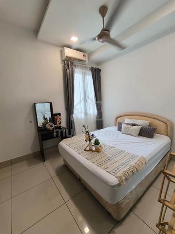 female rooms for rent Chan sow Lin  1