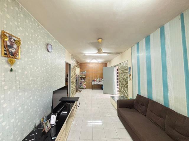 Anggerik Apartment (Taman Bunga Raya) 1