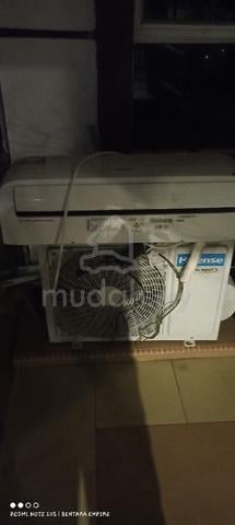 Aircond 1.0hp Hisense - photo 2 of 4