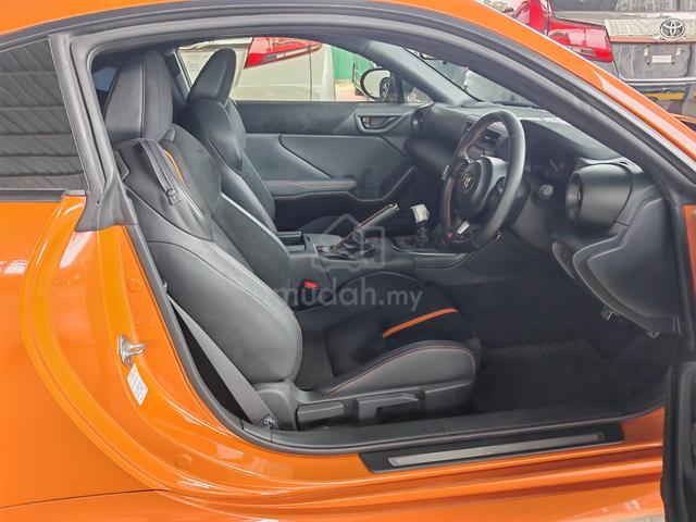 2023 Toyota 86 2.4 GR MT MY23 (M) 10th Anniversary - 2