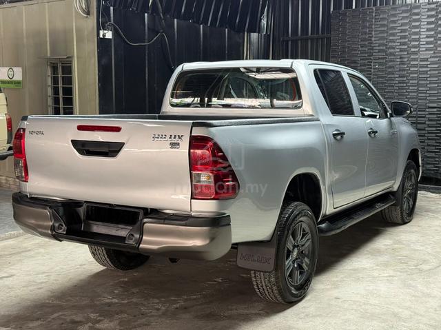 2022 Toyota HILUX 2.4 E (A)FREE 3 YEARS WARRANTY - 2