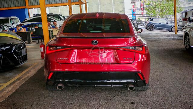 2021 Lexus IS300 2.0 F-SPORT (A) FULLY RED IN/OUT - 5