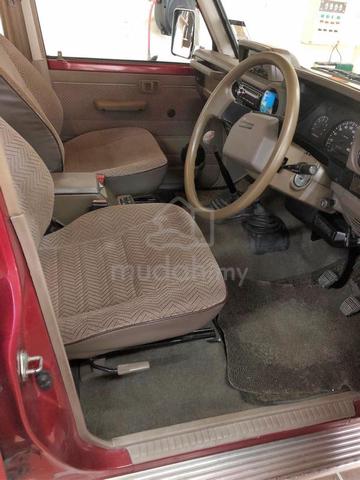 1996 Toyota LANDCRUISER 2.4 II (M) - 4