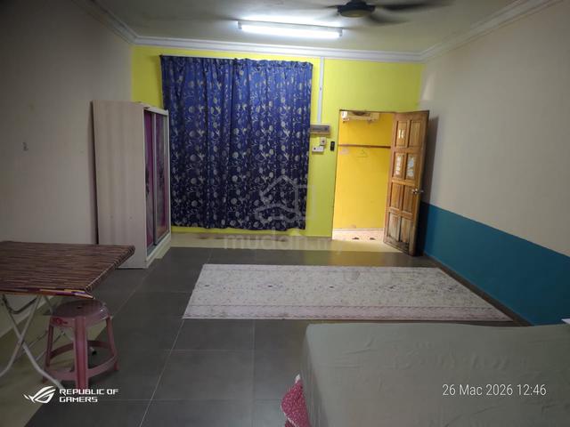 Bilik sewa sebelah HUSM kubang kerian 1