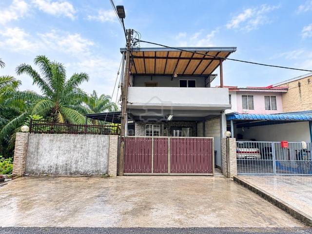 Double Storey Low cost corner/Taman kiaramas 1