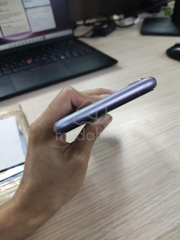 Apple iPhone 11 128 GB - photo 6 of 6