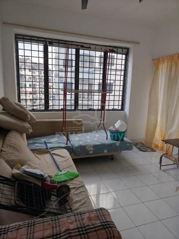 Taman Lembah Maju 600 Apartment 1