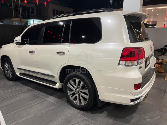 2017 Toyota LANDCRUISER 4.6 ZX (A) - 2