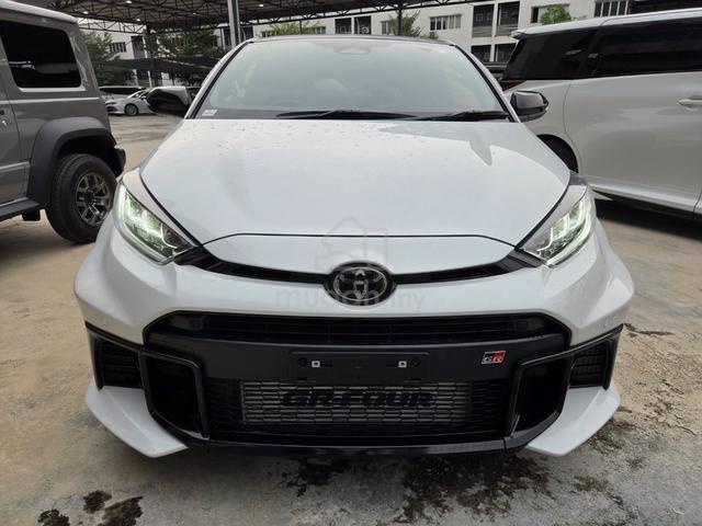 AUTO 2024 Toyota GR YARIS 1.6 RZ HIGH PERFORMANCE - 3