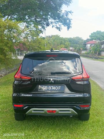 2022 Mitsubishi XPANDER 1.5 - 4