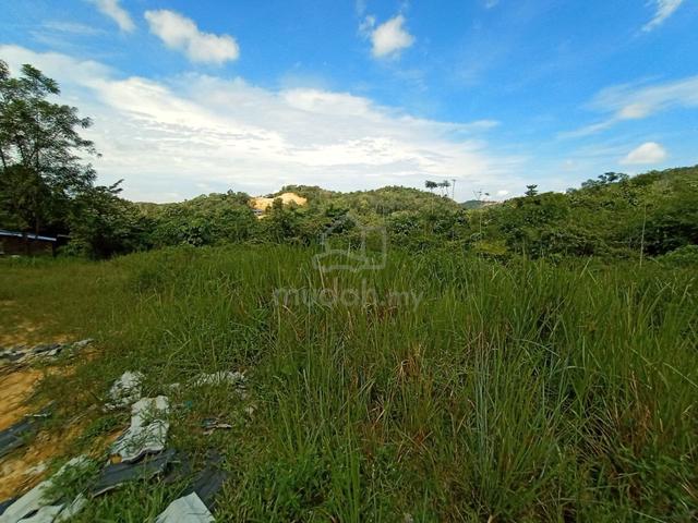 Bungalow Lot Jalan Haji Yusof Sungai Merab Bangi 1