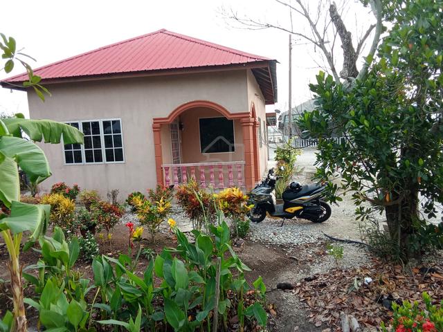 Tanah Sawah 1.5 ekar berserta Rumah 1