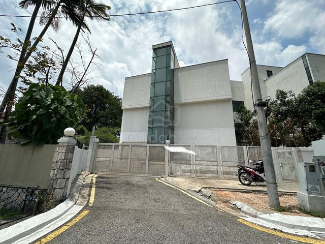 Bungalow Near KLCC Fully Renovated Open For Bussiness Usage 1