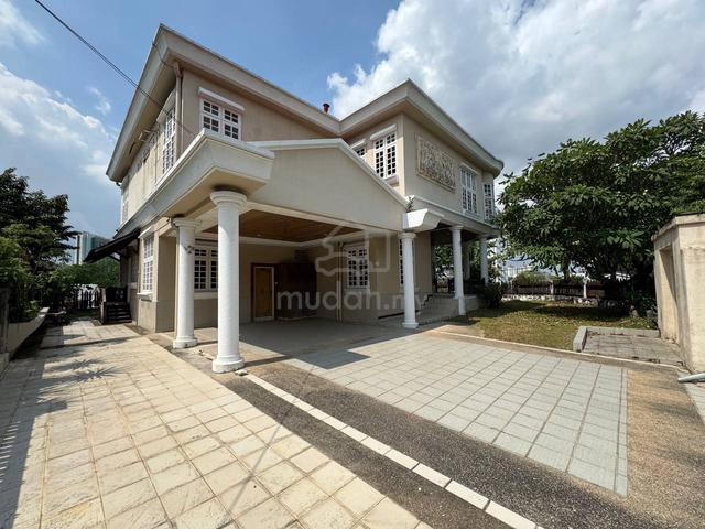 (CORNER LOT) DOUBLE STOREY BUNGALOW SEKSYEN 2 Shah Alam 1