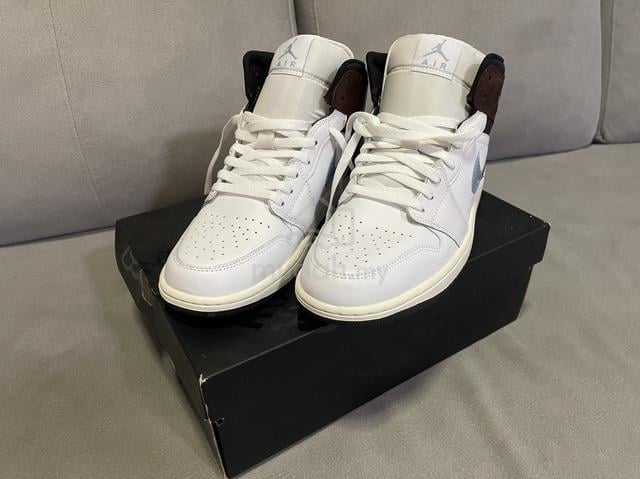 Nike Air Jordan - photo 3 of 6