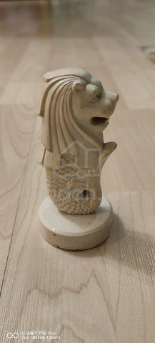 Singapore Merlion Statue Souvenir Figurine - photo 2 of 5