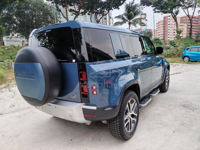 2022 Land Rover Defender 2.0 110S 300P Japan Spec  - 4