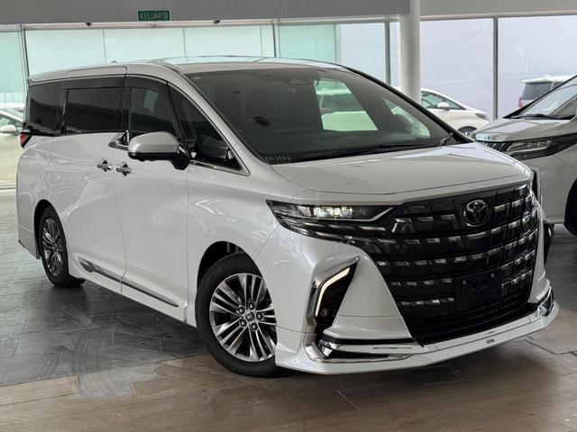 Toyota Alphard‑Z - 1