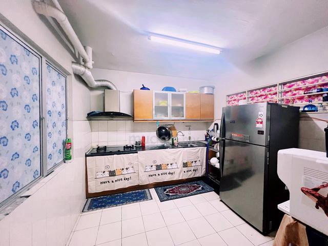 Magna Ville Condominium 1