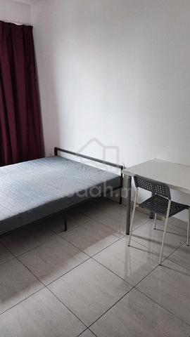 Single room in Bsp21 Bandar Saujana Putra for rent 1