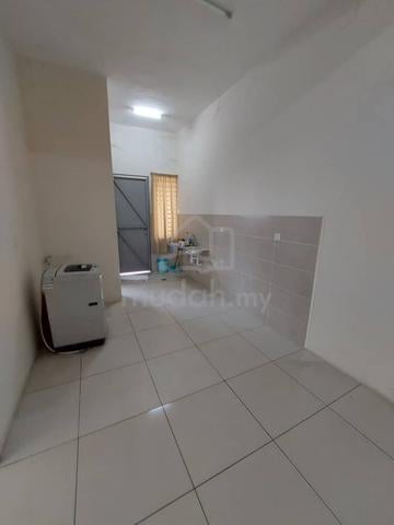 Bukit Kecil Residence 3 storey Gated Guarded Original Jalan Song Ban 1
