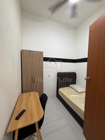 Direct Owner🔥Country Garden Baypoint Danga Bay / JB Town Larkin R&F 1