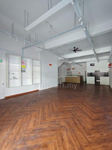 Bukit Raja 3rd Avenue Ground Floor Shoplot Facing Mainroad For Rent 1