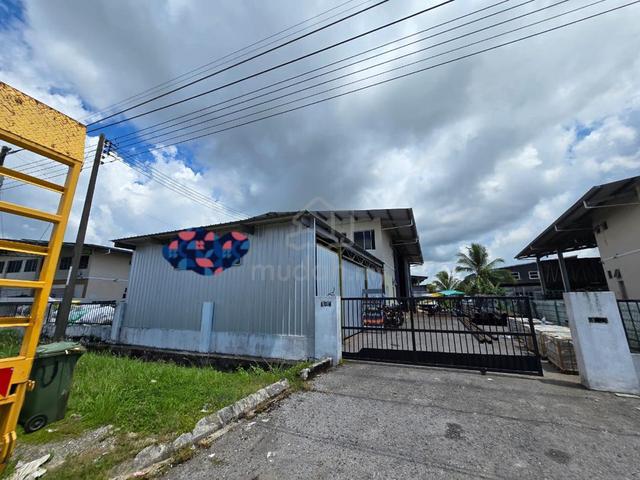 Demak Laut Double Storey Semi Detached Warehouse FOR RENT 1