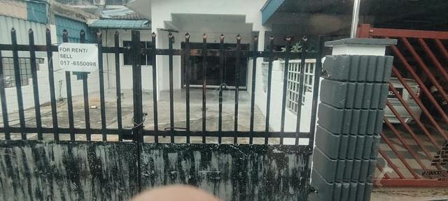 3 Beds 2 Baths Near AEON BiG, Econsave, Gunung Lambak & MR DIY 1