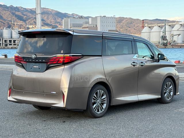 25 Toyota ALPHARD 2.5 Z JBL / Black / White / Gold - 2