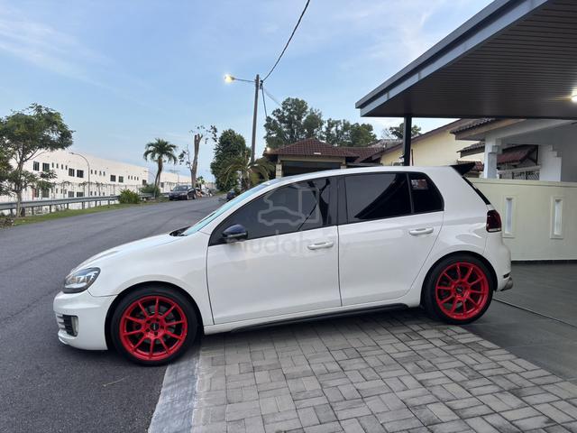 2012 Volkswagen GOLF 2.0 GTi (A) - 2