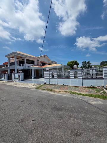 Freehold Semi D House Near Town Area For Sale 1