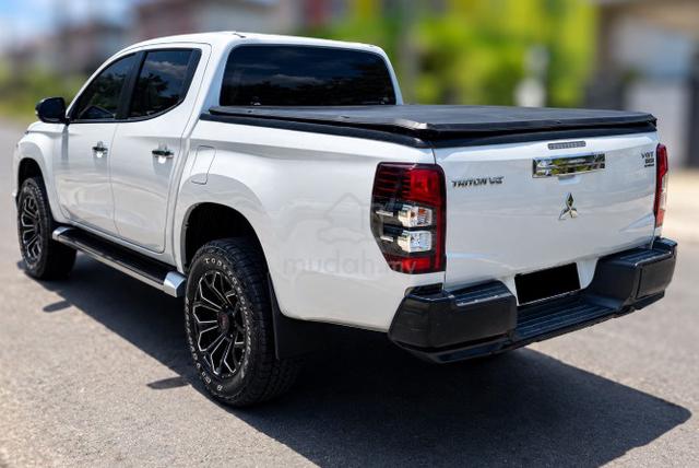 2021 Mitsubishi TRITON 2.4 VGT PREMIUM MY19 L200 - 2
