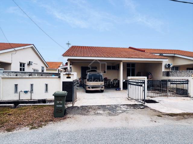 SEMI-D IPJ Taman Inderapura Jaya, Jalan Kuantan-Pekan [indera sempurna 1